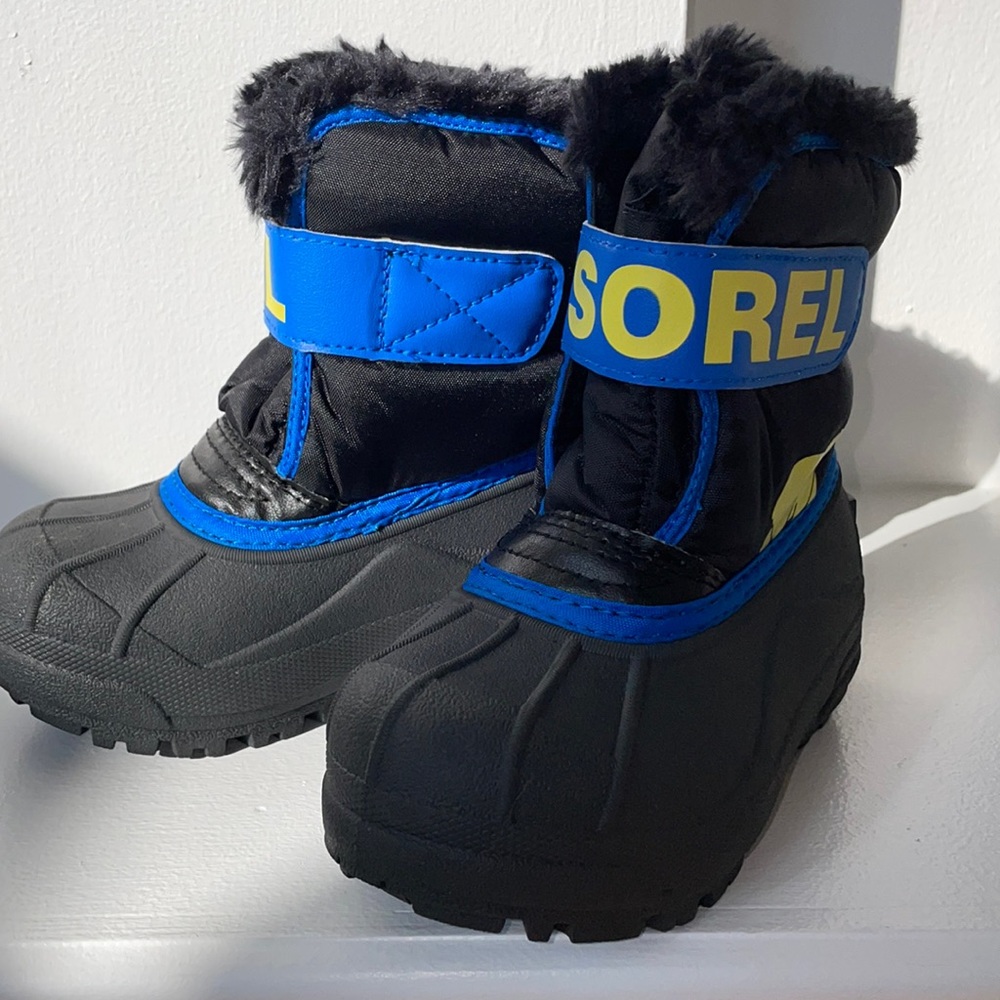 Sorel Youth Winter boot Toddler Boys 9 NEW